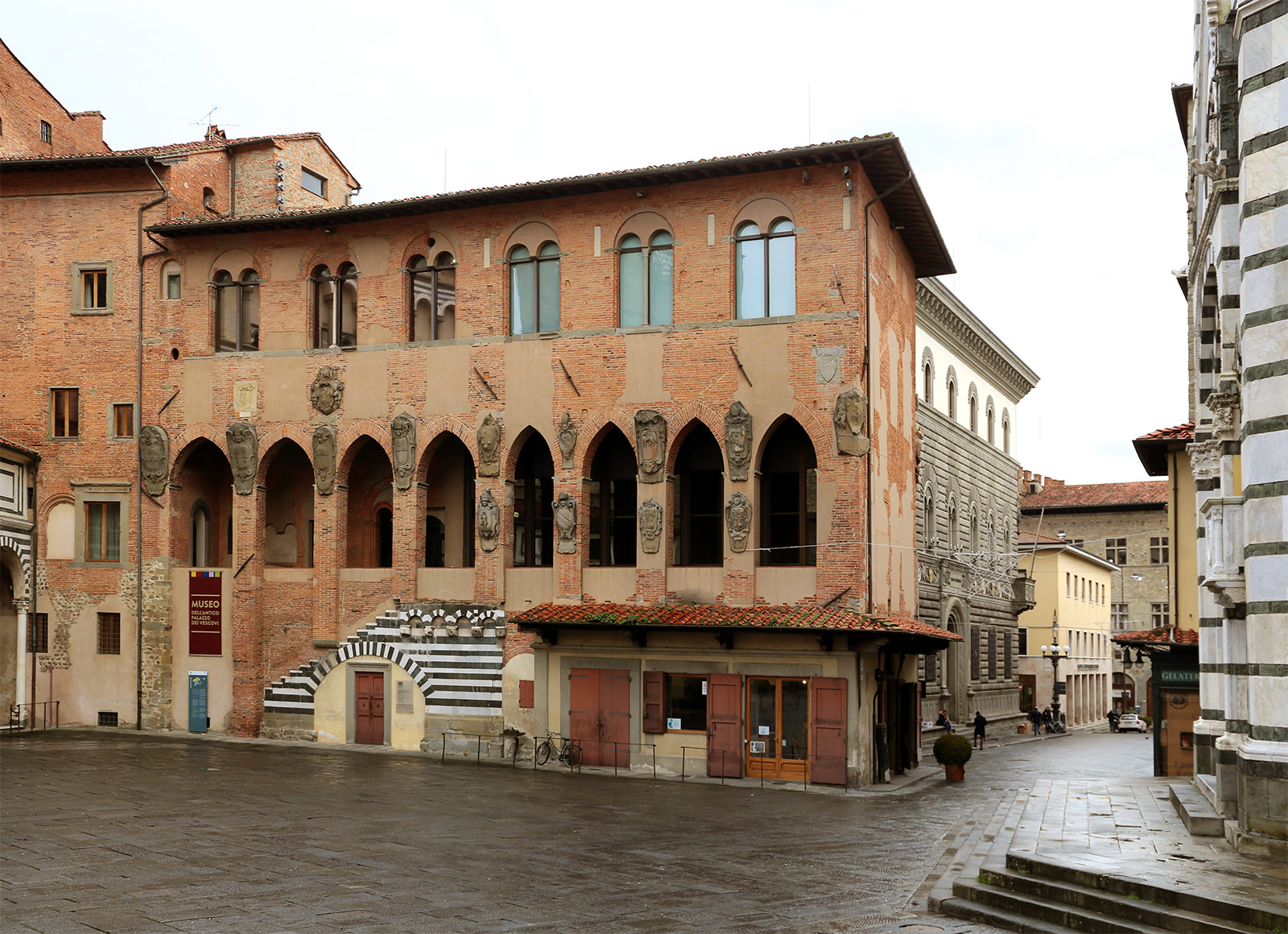 Palazzo dei Vescovi Pistoia