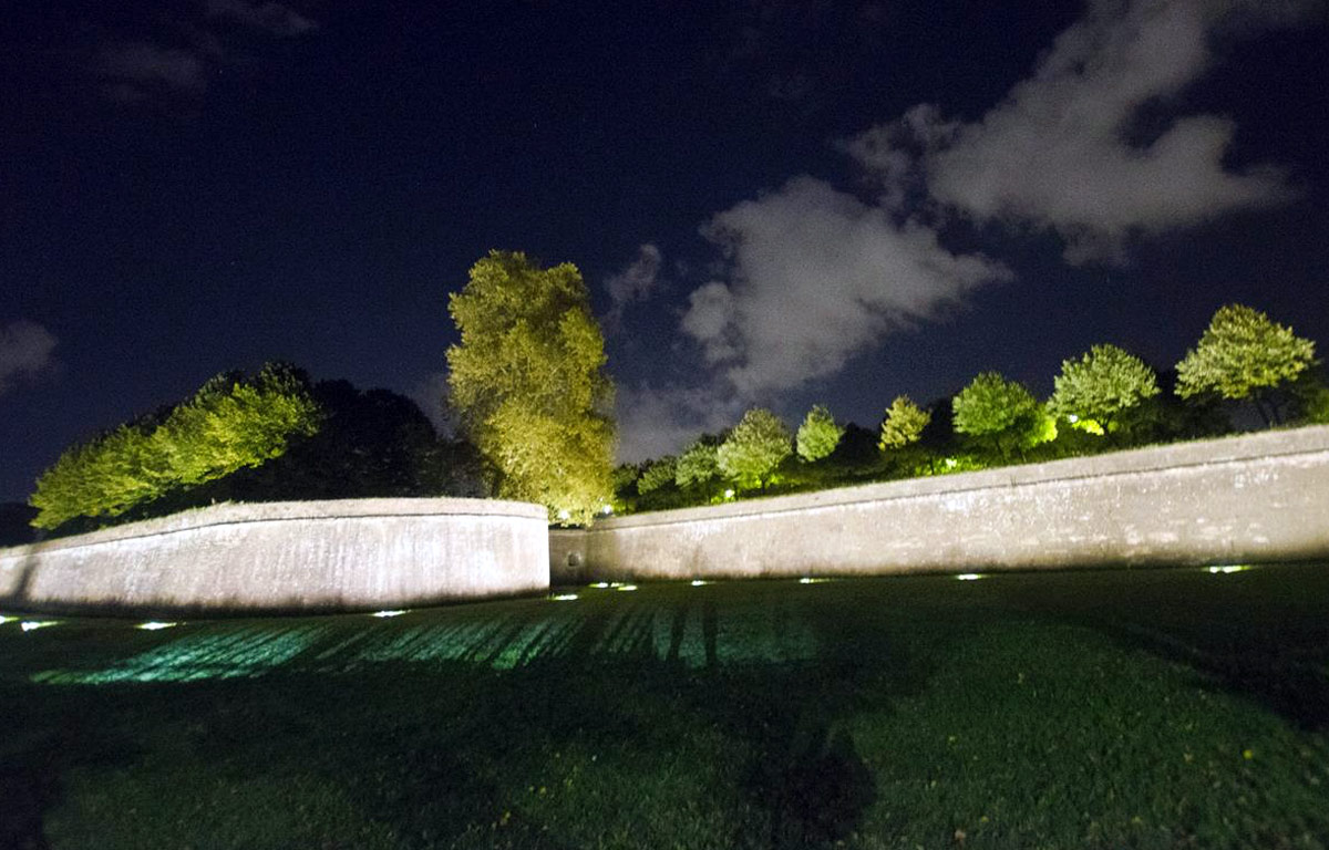 Walls of Lucca by night